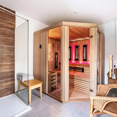 Manava By Interhome Horní Planá