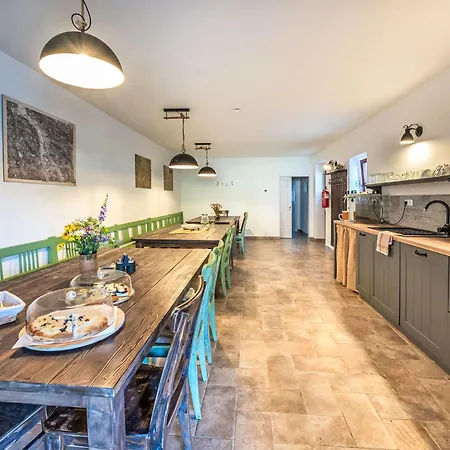 Manava By Interhome