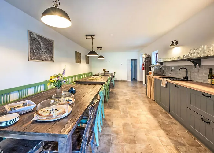 Manava By Interhome